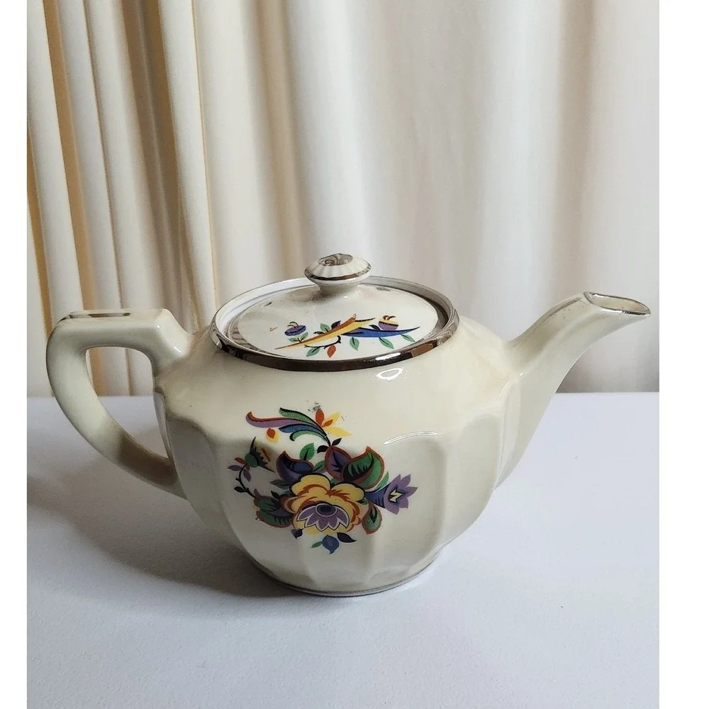 Fraunfelter Teapot No. 388